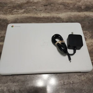 HP Chromebook 11A G8 EE 11,6" AMD A4-9120C RADEON R4 1,60GHz 4GB RAM 32GB HD - Bild 1 von 15