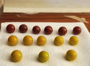 14 Vintage Marbles - Burgundy & Yellow - Picture 1 of 6