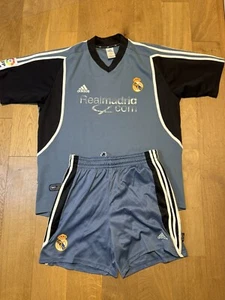 Completo Real Madrid 2001-2002 Adidas Vintage Jersey + Short Rare Tg L - Foto 1 di 12