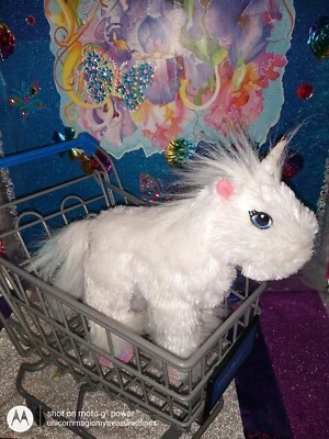 🦄Ganz /Webkinz "Lil' Kinz Unicorn" White w/Pink Iridescent Feet HS069 7" Plush! - Image 1 of 4