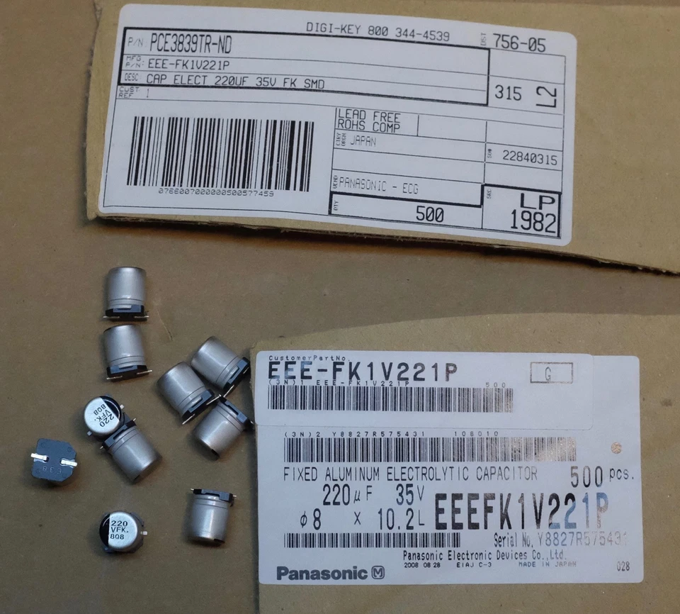 5x PANASONIC EEEFK1V221P PCE4321CT-ND CAP ALUM 220UF 20 35V SMD.