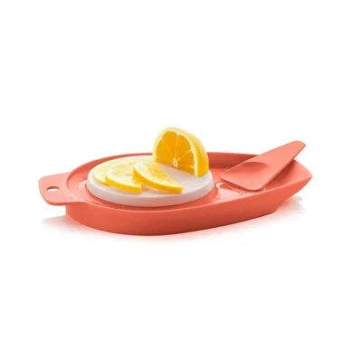 TUPPERWARE CHOP N POUR Maple Cotton Mini Board Easy Use