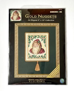Santa And Holly Gold Nuggets Dimensions Cross Stitch Kit 8679 - Neu Versiegelt - Bild 1 von 3