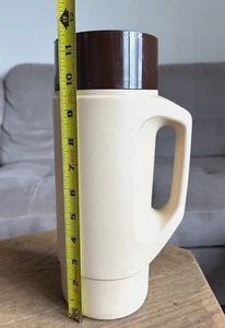 THERMOS MODEL #4415 Vintage Insulated Liquid Container W/Handle Brown & Tan - Picture 1 of 9