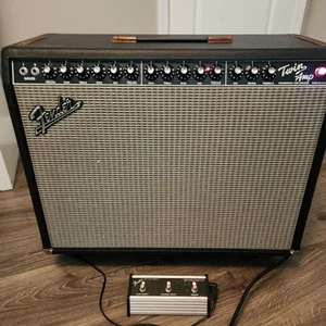 Fender Twin-Amp Professional Tube Amplifier "Evil Twin" - Picture 1 of 15