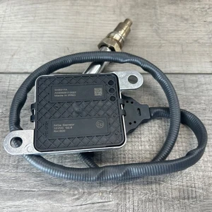 like new *read NITROGEN SENSOR FOR CHEVROLET SILVERADO GMC SIERRA 2500 3500 - Foto 1 di 5