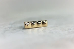 Extremos rectangulares de pirámide de oro macizo de 14 K/joyería corporal/alfiler sin rosca de 25 g - Imagen 1 de 2