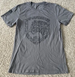 Nine Line Apparel Veteran Owned Jaguar Gun Shield Dark Gray T-Shirt Men Medium - Picture 1 of 6