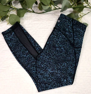NWOT Lululemon Womens Blue and Black Tight Leggings Mesh Side Size 8 - Picture 1 of 10
