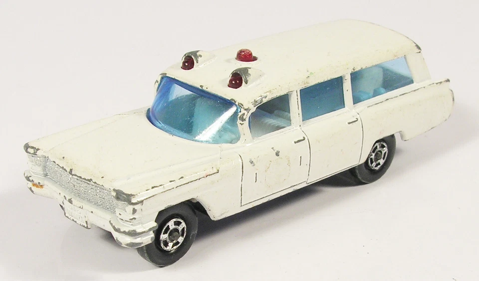 MATCHBOX 54 S&S CADILLAC AMBULANCE SUPERFAST VINTAGE LESNEY ENGLAND BSP - Image 1 of 1