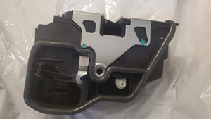 Actuador de bloqueo de puerta delantero izquierdo izquierdo izquierdo para BMW 118i 120i 125i 228i 325i X6 Mini Cooper - Imagen 1 de 5