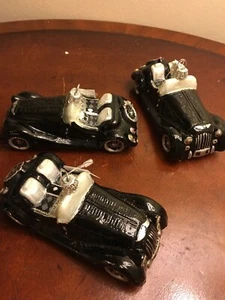 NEW BLACK SILVER HANDPAINTED BLOWN GLASS ROADSTER CAR 🏎CHRISTMAS 🎄 ORNAMENT - Picture 1 of 12