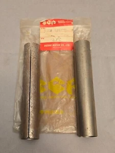 Suzuki Front Fork Spring Spacer GT185 T350 T250 NOS 51176-18510 NOS Set of 2 - Foto 1 di 1