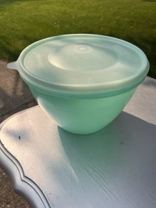 Tupperware Crisp-It Custode della Lattuga #679 con Coperchio - Foto 1 di 5