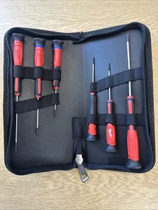 MILWAUKEE PRECISION SCREWDRIVER SET 6PC 48222606 - C23 - Picture 1 of 9