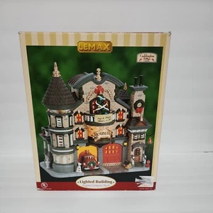 RARE 2006 LEMAX CADDINGTON VILLAGE “ENGINE COMPANY NO. 9" #65421 OPEN BOX - Bild 1 von 9