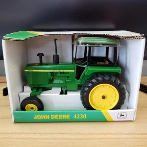 Ertl John Deere 4230 Tractor Collector Edition Diecast 1:16 - Picture 1 of 11