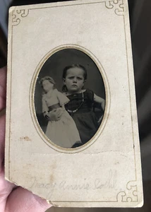 Dulce muñeca fotográfica antigua tipo tinte Tracy con su muñeca de cera - Imagen 1 de 5