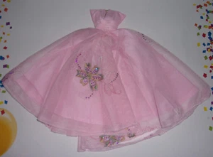 READ:  2 pc. Pink Embroidered Lace DRESS, Sash BELT for  11"  Dolls - Picture 1 of 3