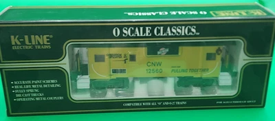 O SCALE K-LINE CHICAGO & NORTHWESTERN EXTENDED VISION CABOOSE TRAIN CNW #12560 - Image 1 of 4