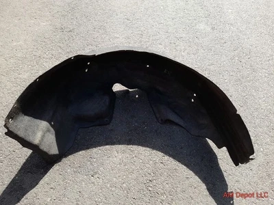 2007 BMW 335xi 335i 328i 328xi E90 Sedan Rear Right Fender Liner M-Sport 7059382 - Image 1 of 3